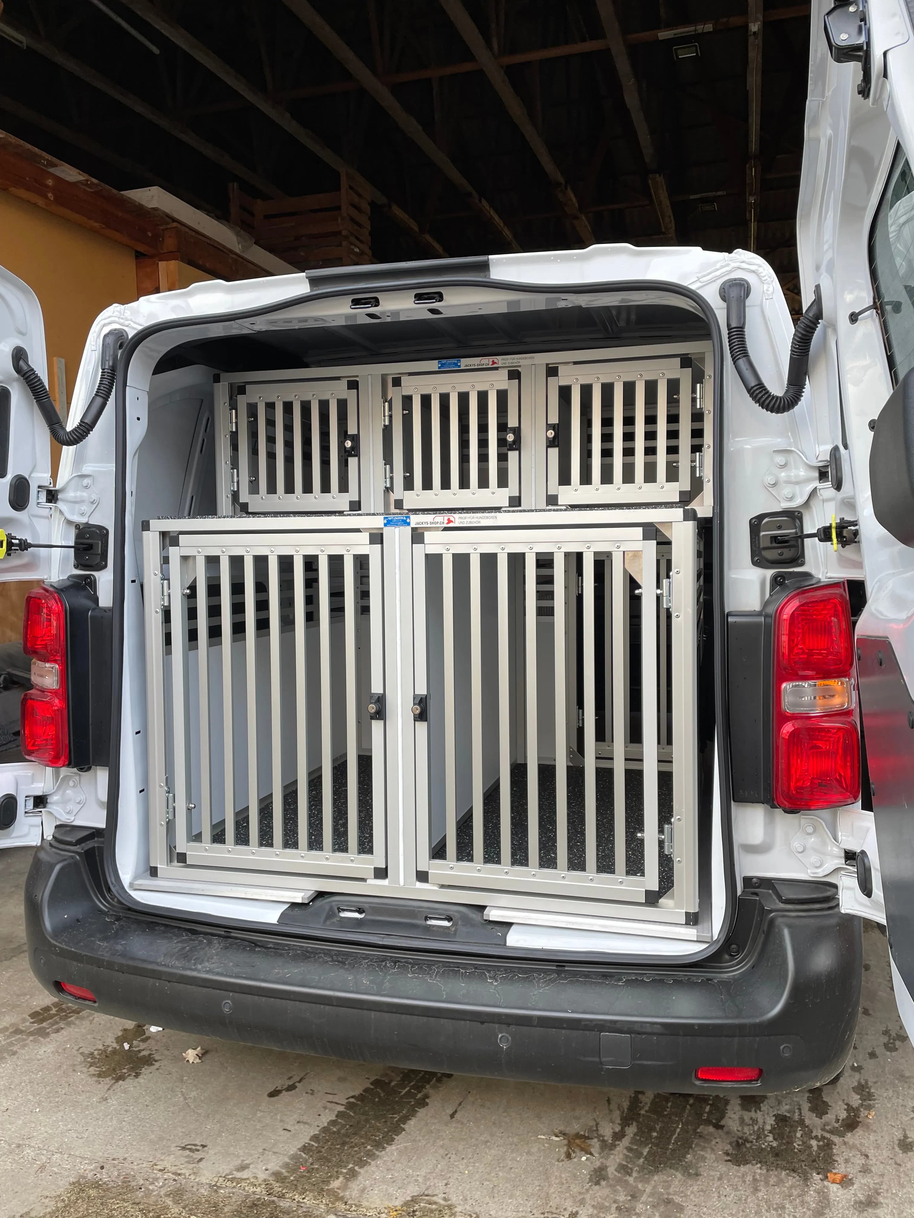 Hundebox auf Mass / Spezielle auf Mass Hundebox / Jacky's Shop